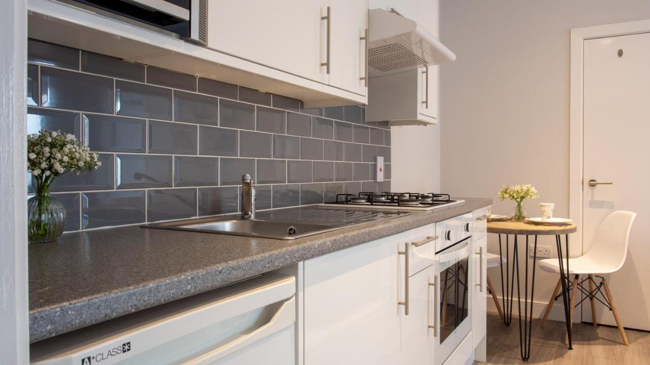 Modern Apartment With Free Parking And Wifi Stratford-upon-Avon Exterior foto