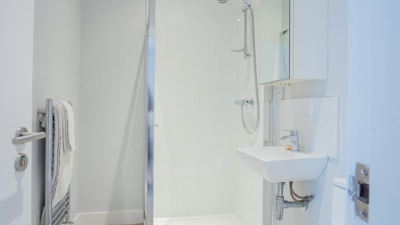 Modern Apartment With Free Parking And Wifi Stratford-upon-Avon Exterior foto