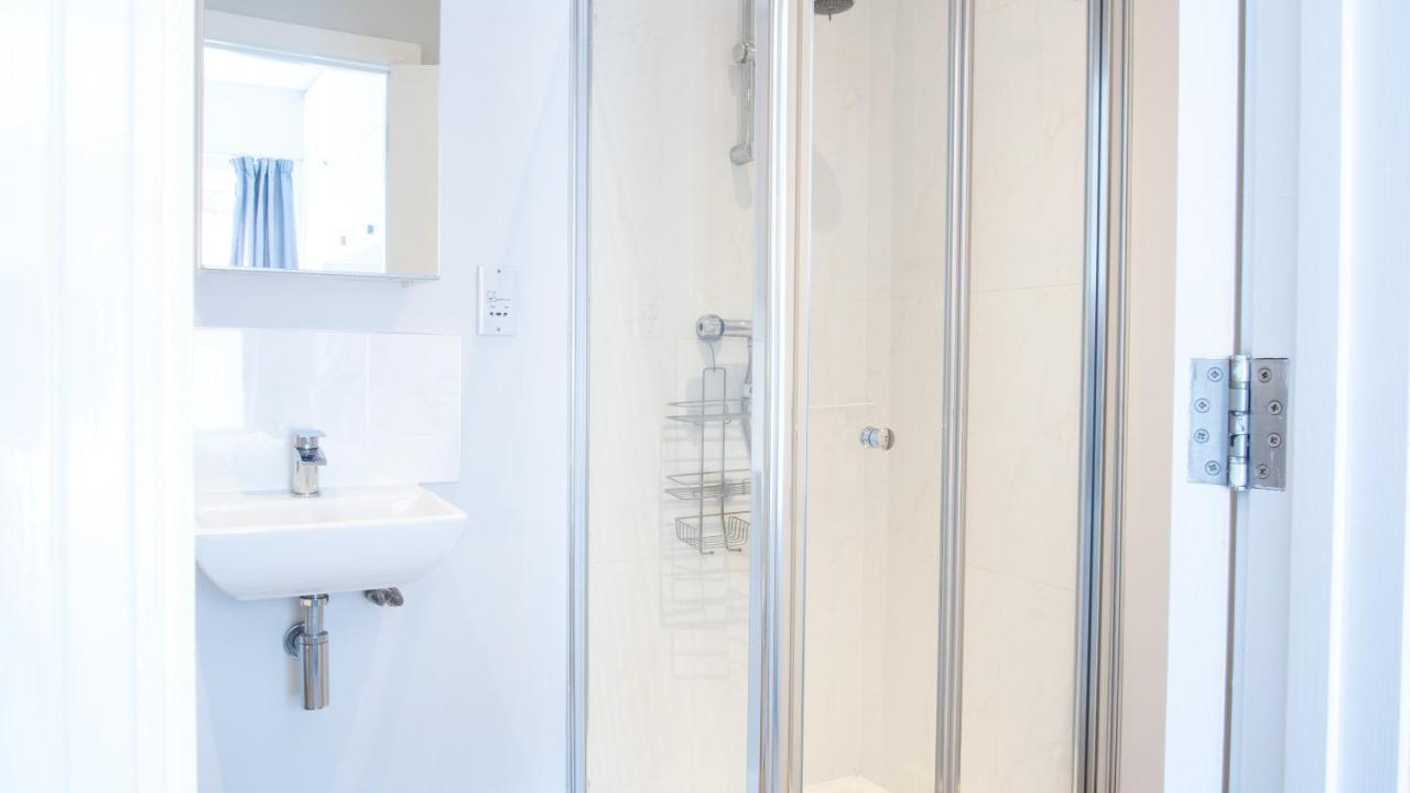 Modern Apartment With Free Parking And Wifi Stratford-upon-Avon Exterior foto